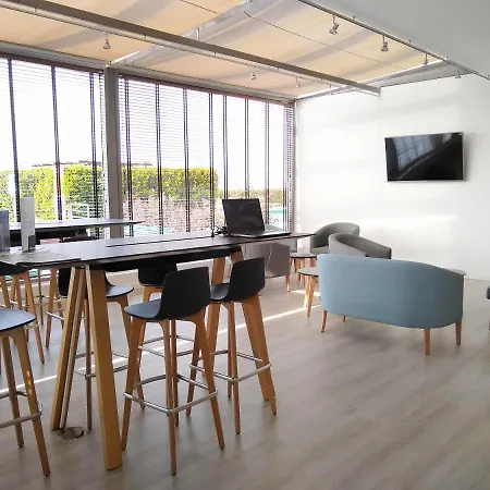 Hotel Augusta Barcelona Valles 4*