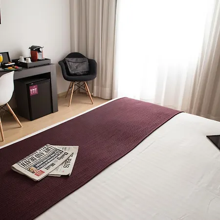 ホテル Augusta Barcelona Valles 4*