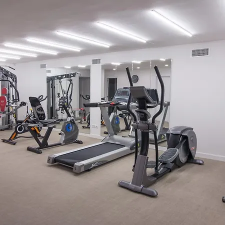 ホテル Augusta Barcelona Valles 4*