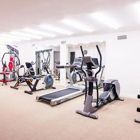 ホテル Augusta Barcelona Valles 4*